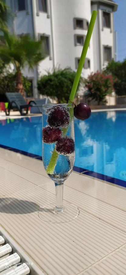 Green Garden Otel เกเมร์ ภายนอก รูปภาพ