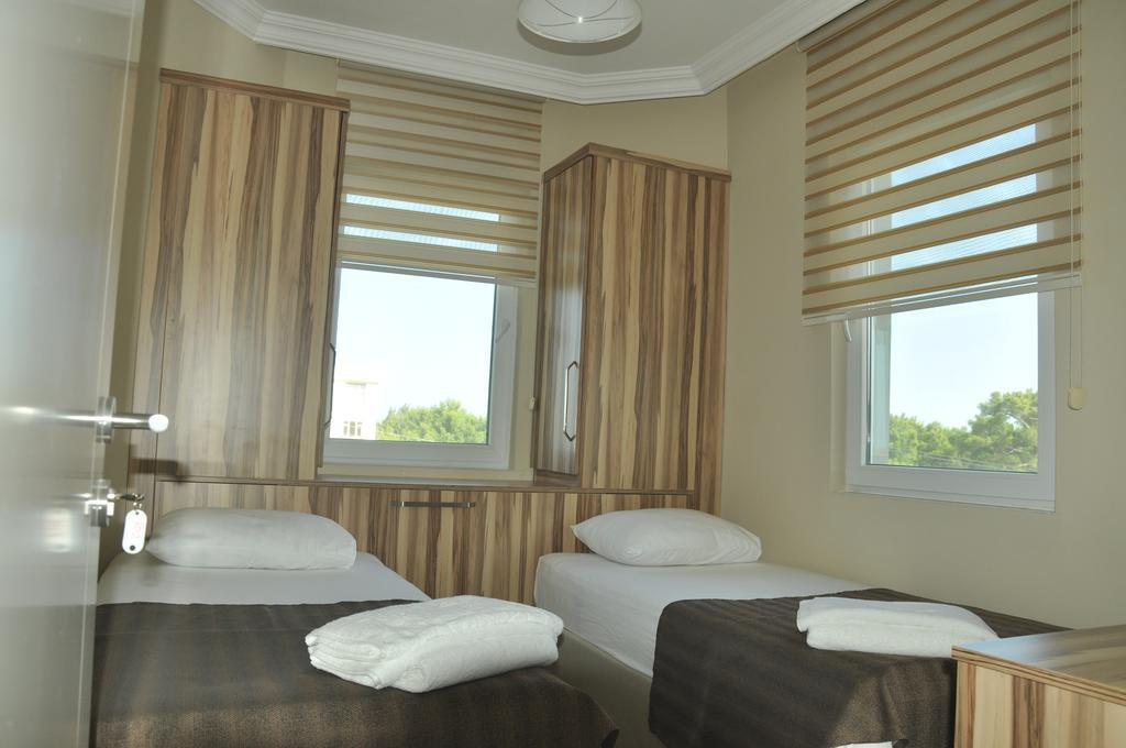 Green Garden Otel เกเมร์ ภายนอก รูปภาพ