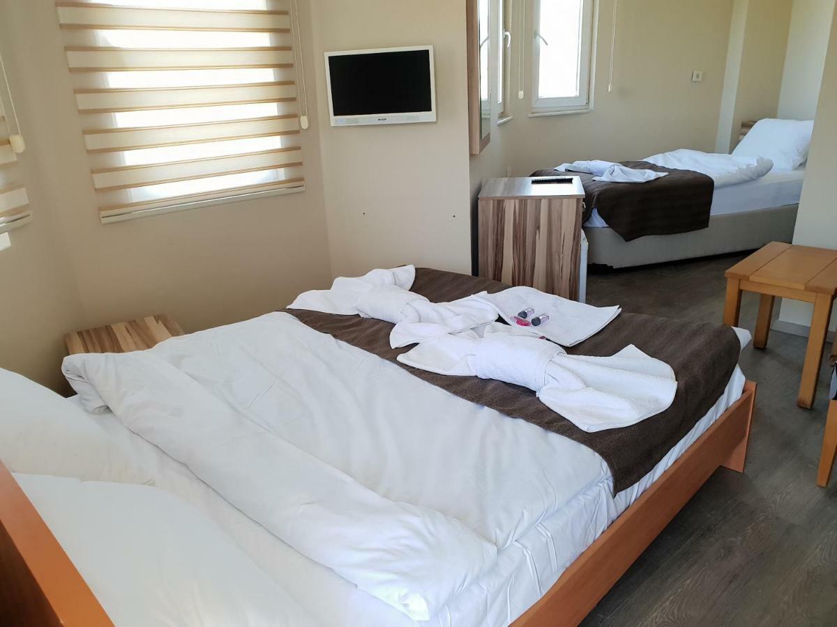 Green Garden Otel เกเมร์ ภายนอก รูปภาพ